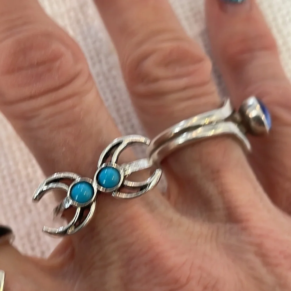💐5/25 southwestern faux turquoise silver tone unique statement ring